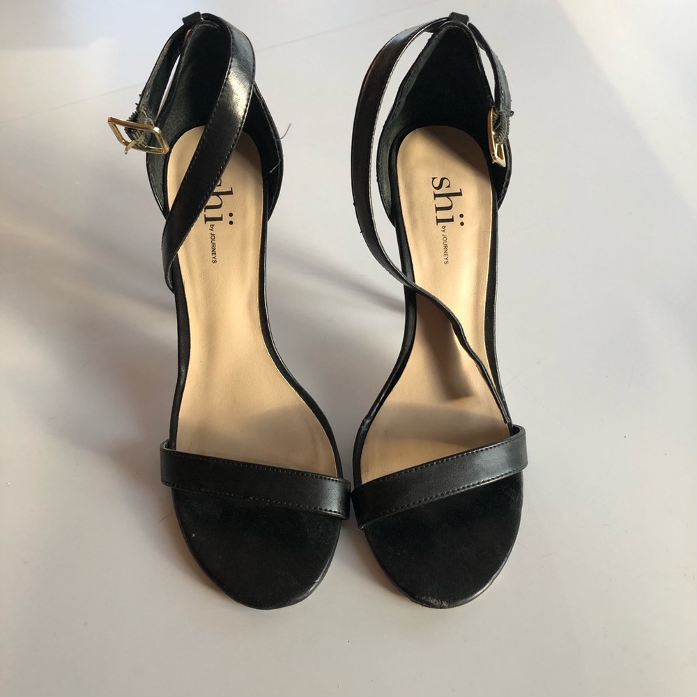 Black Shi high heels